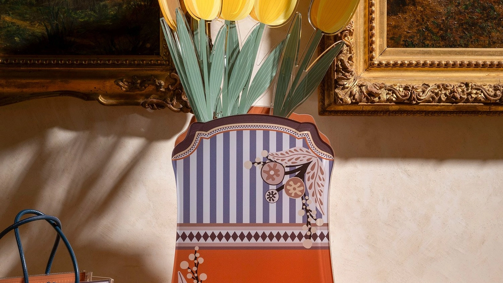 Vaso Bucarest in cristallo acrilico e vetro di Vesta
