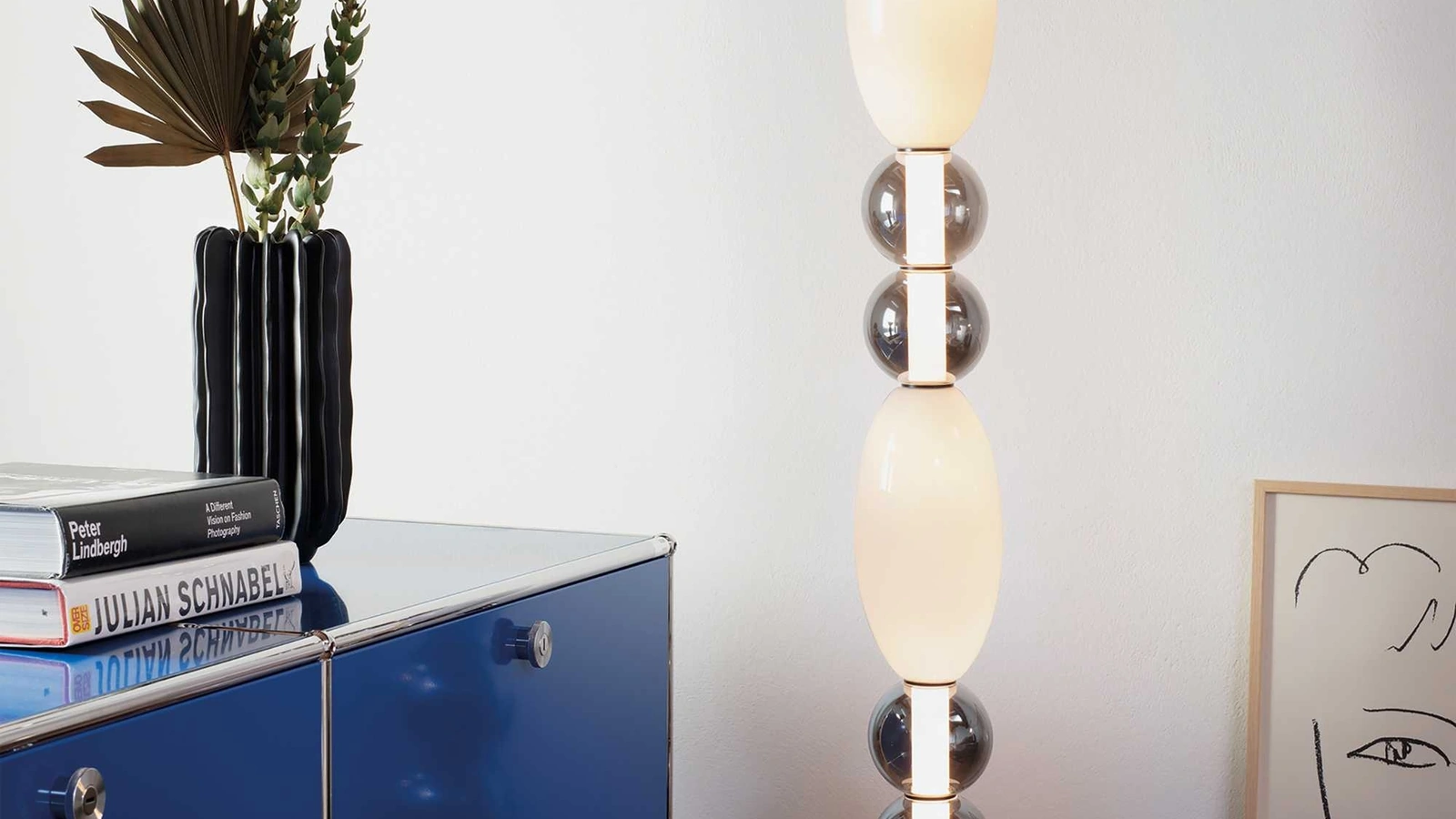 Lampada da terra Lumiere in vetro soffiato di Ideal Lux