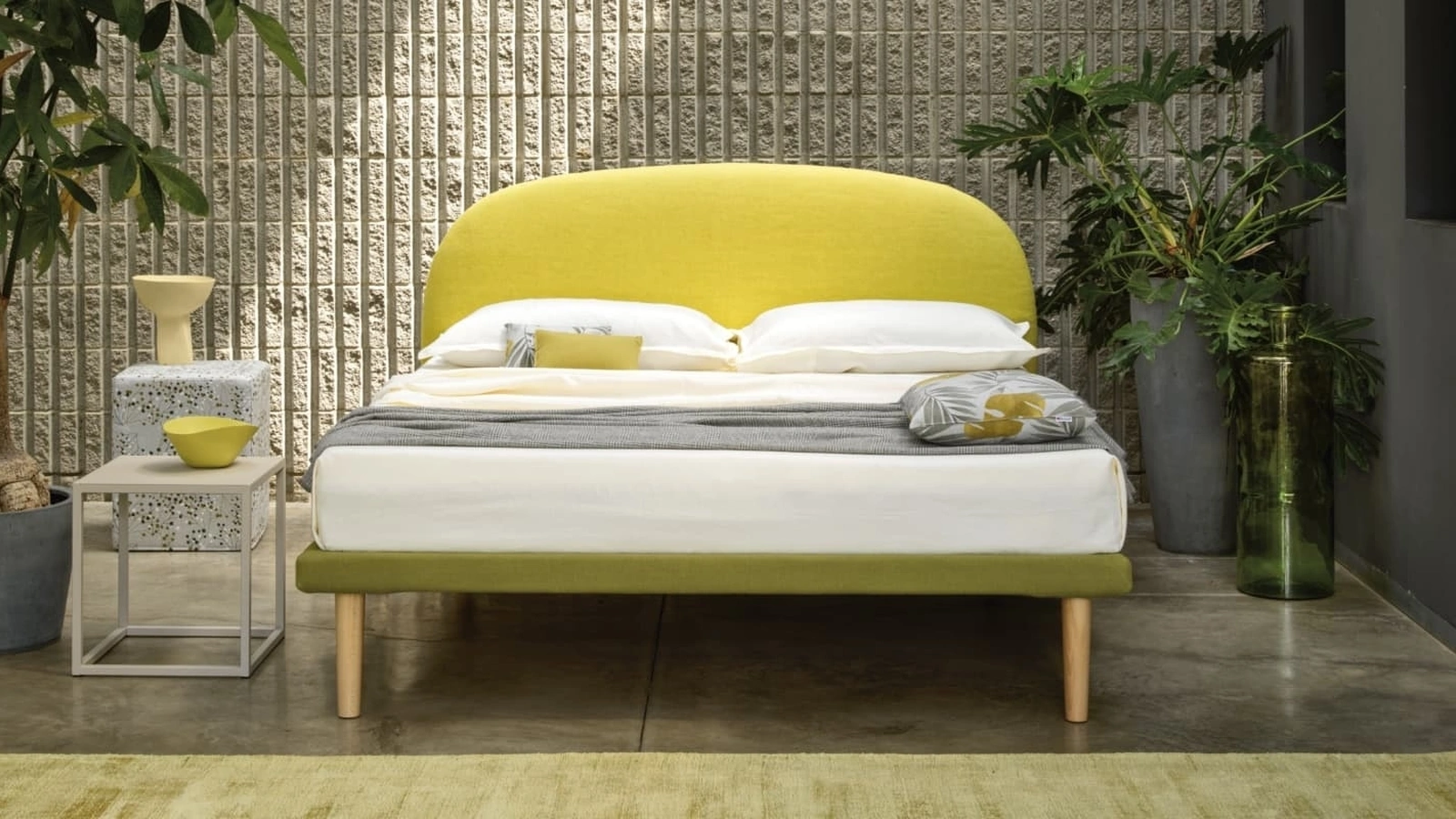 Letto con testiera arrotondata Simplicity Project C02 di Dorsal